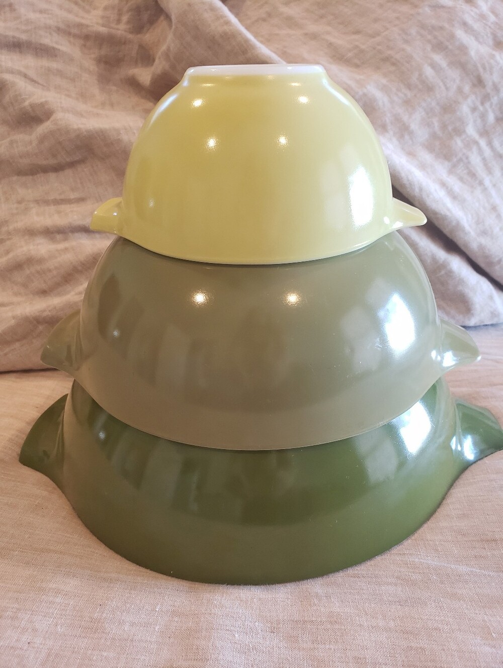 Vintage Pyrex Bowl Set, 3 Green Yellow